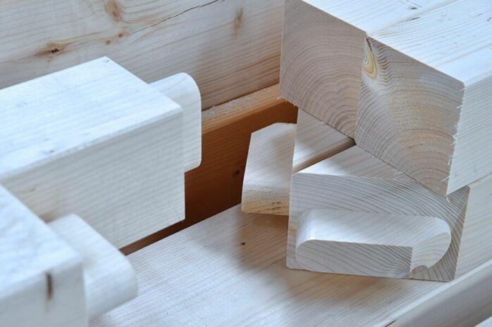 Maschinell bearbeitetes / abgebundenes Holz © Elsässer Holzbauwerte