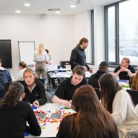 Interaktive-Workshops-mit-Auszubildenden-@Martin-Kleinert